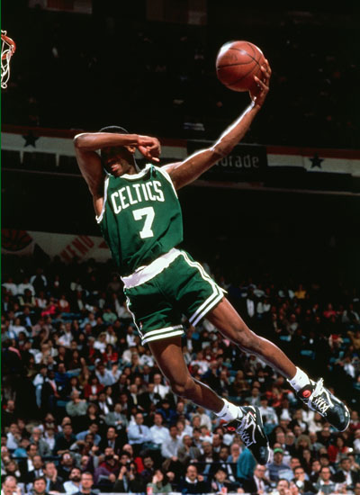 dee-brown-1991-dunk-contest.jpg